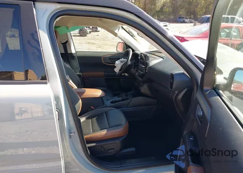 2023 Ford Bronco Sport Outer Banks z USA, uszkodzony, nr VIN 3FMCR9C68PRD39716